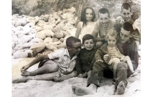 1964 - Los hermanos Coira en la playa